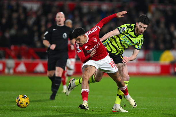 充满变数的 充满变数的